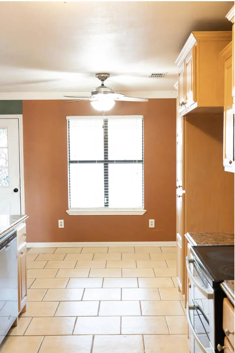 Photo 10 — 609 E Fir Street, Denver City, TX 79323