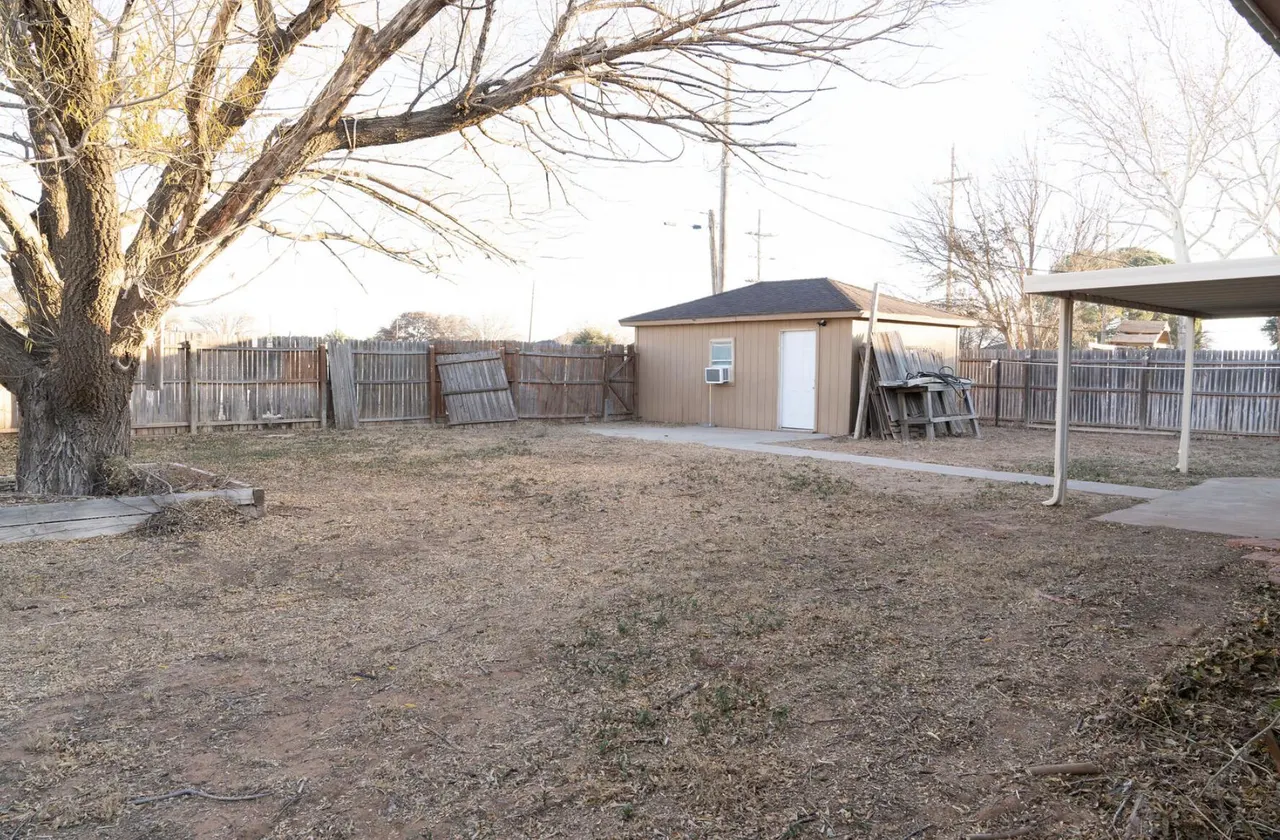 Photo 35 — 609 E Fir Street, Denver City, TX 79323