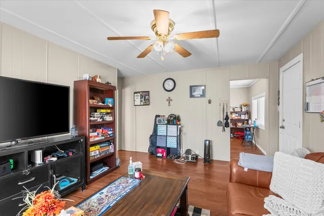 Photo 5 — 204 Austin Street, Levelland, TX 79336