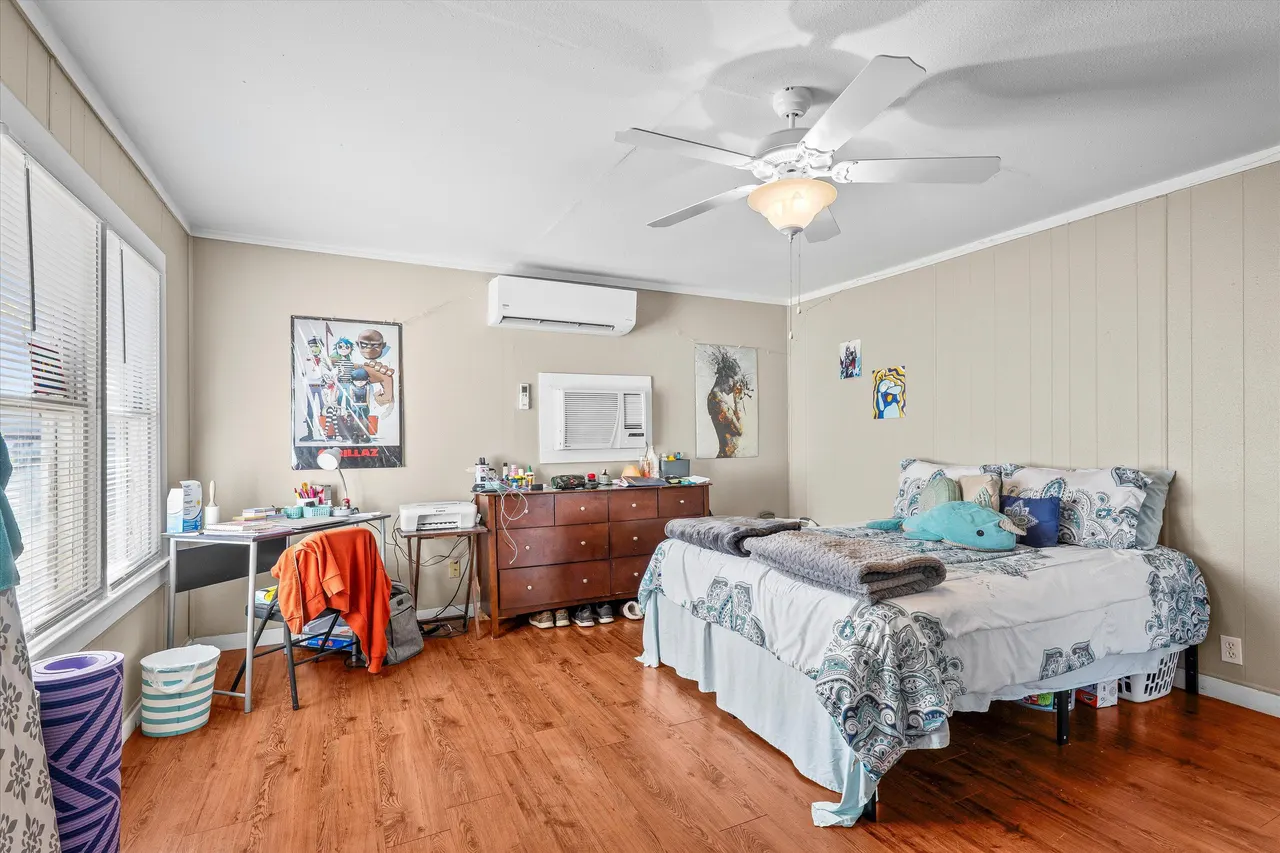 Photo 9 — 204 Austin Street, Levelland, TX 79336