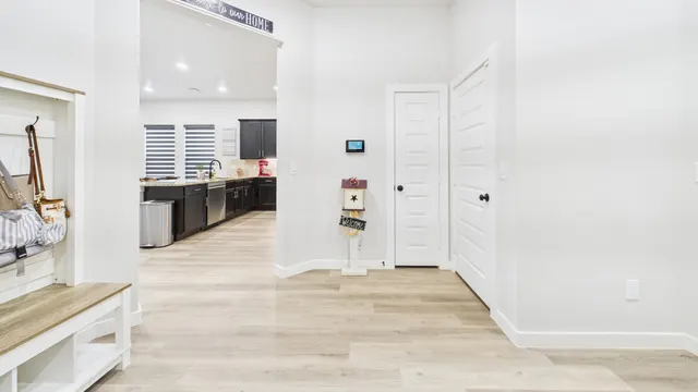 Photo 5 — 3202 Farmhouse Avenue, Wolfforth, TX 79382