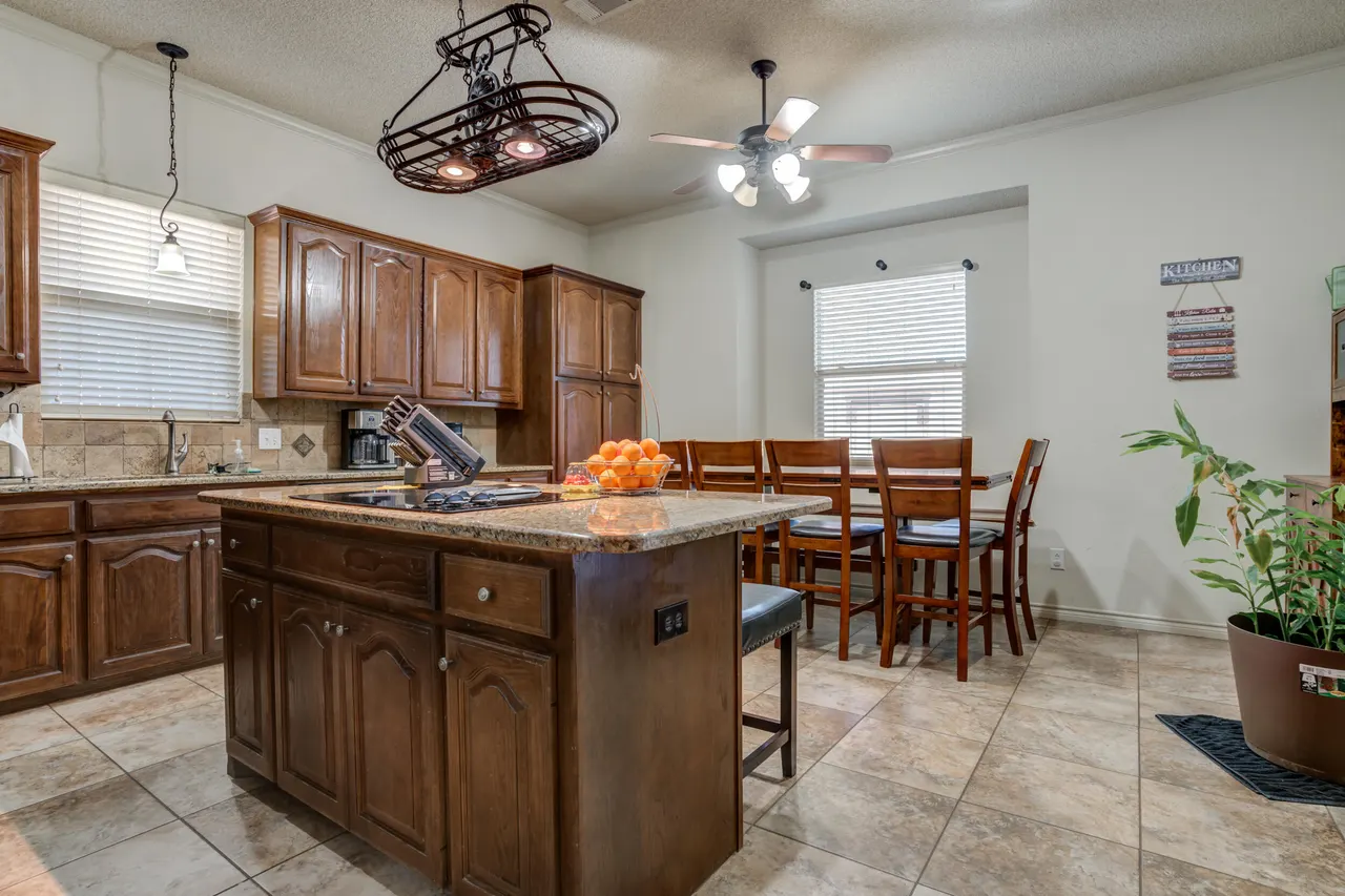 Photo 33 — 9203 Grover Avenue, Lubbock, TX 79424