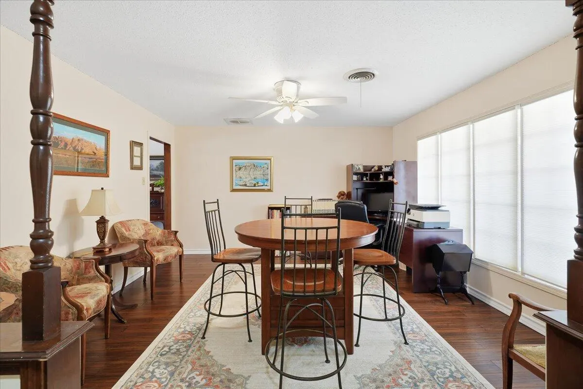 Photo 3 — 3807 54th Street, Lubbock, TX 79413