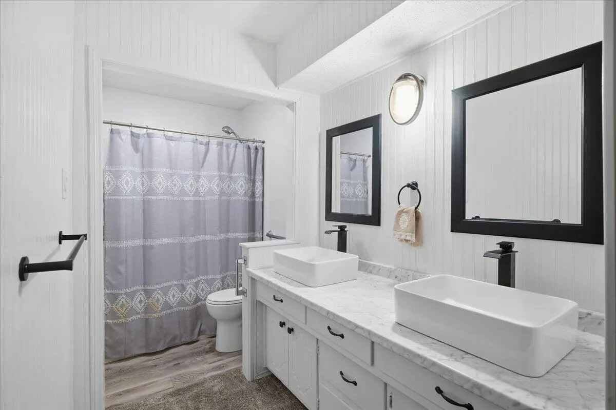 Photo 17 — 3807 54th Street, Lubbock, TX 79413