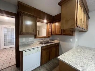 Photo 15 — 2318 18th Street, Lubbock, TX 79401