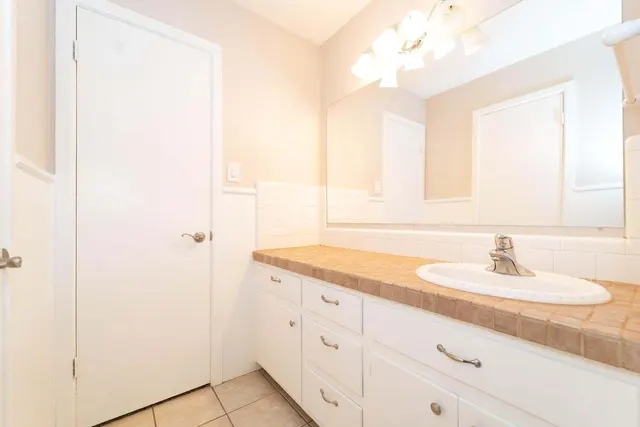 Photo 7 — 3404 53rd Street, Lubbock, TX 79413