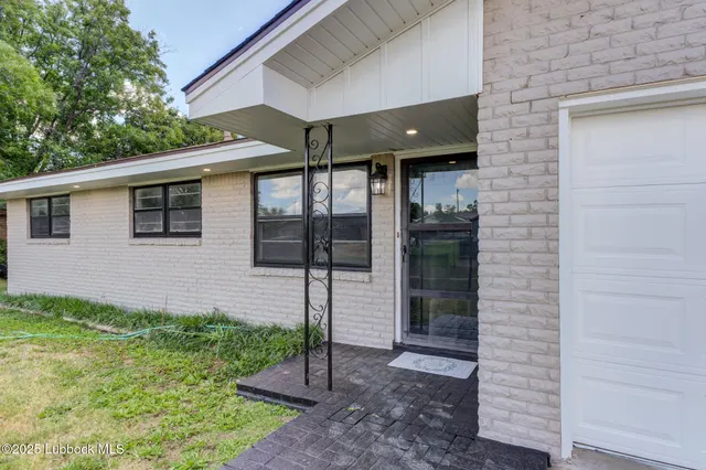 Photo 4 — 2803 W 18th Street, Plainview, TX 79072