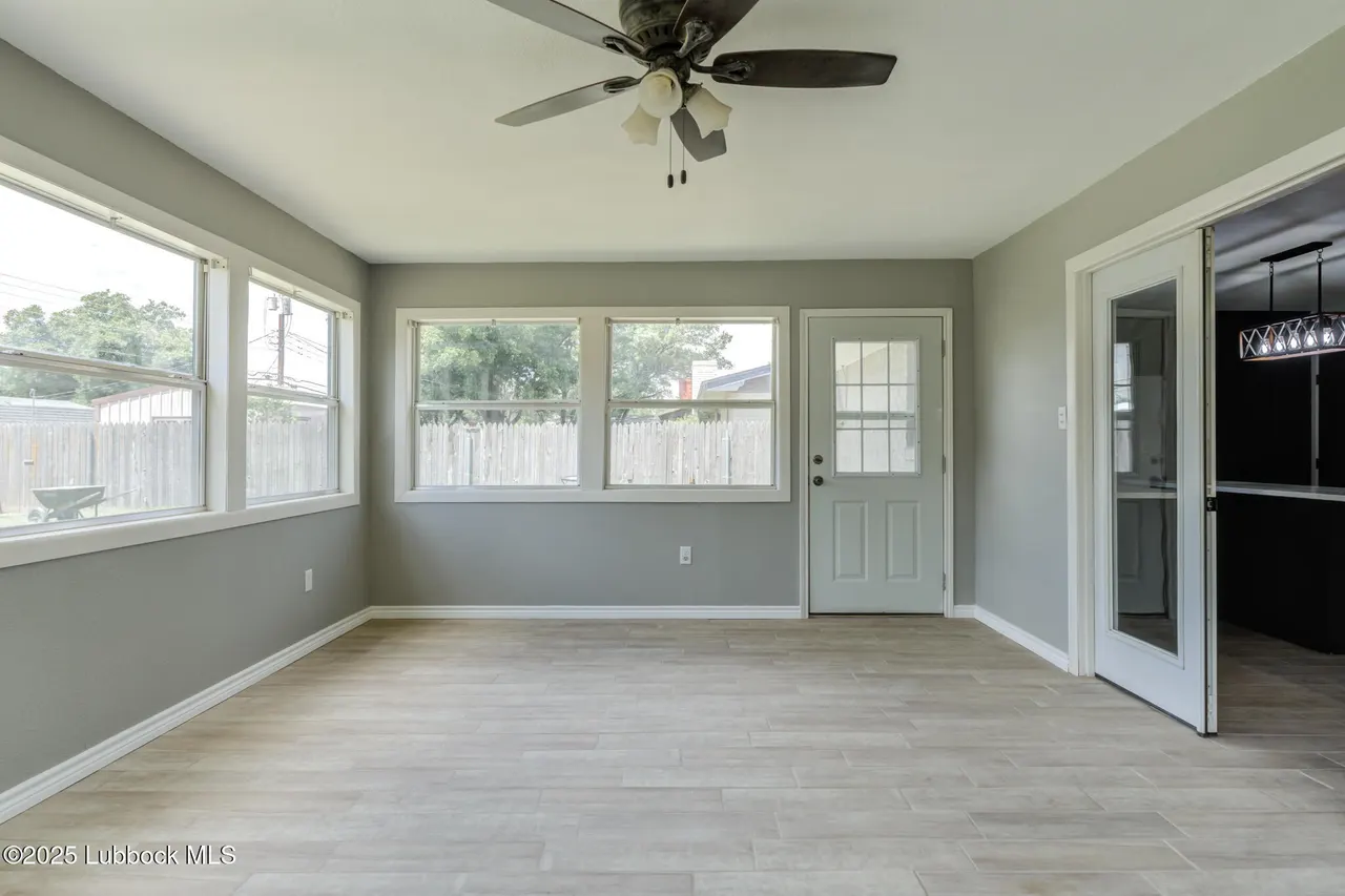 Photo 28 — 2803 W 18th Street, Plainview, TX 79072