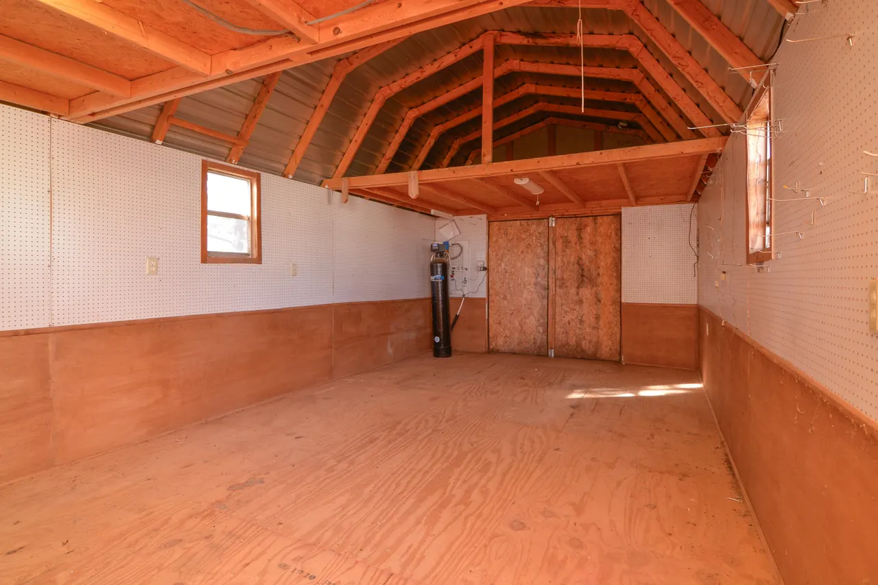 Photo 34 — 205 W 4th Street, Sundown, TX 79372