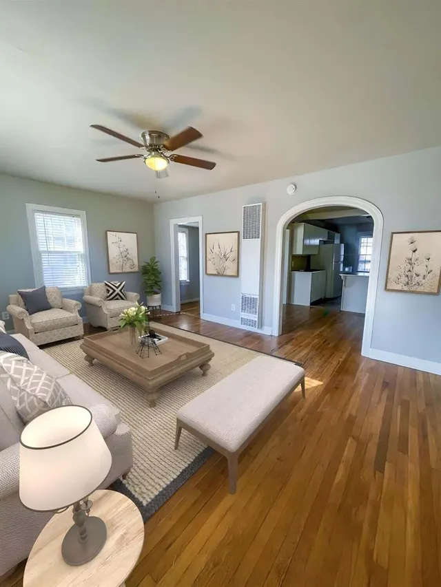 Photo 2 — 2102 25th Street, Lubbock, TX 79411