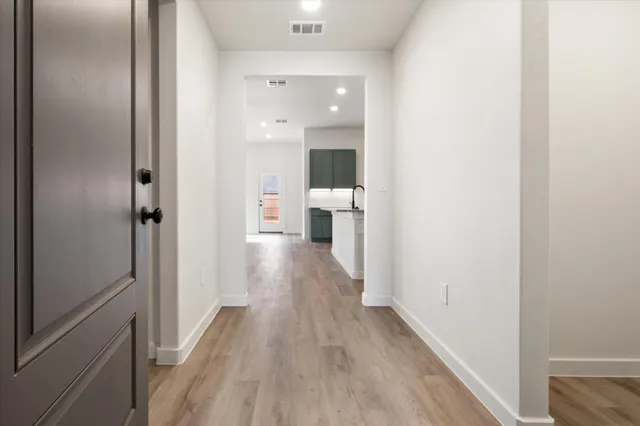 Photo 2 — 2407 Aberdeen Avenue, Wolfforth, TX 79382