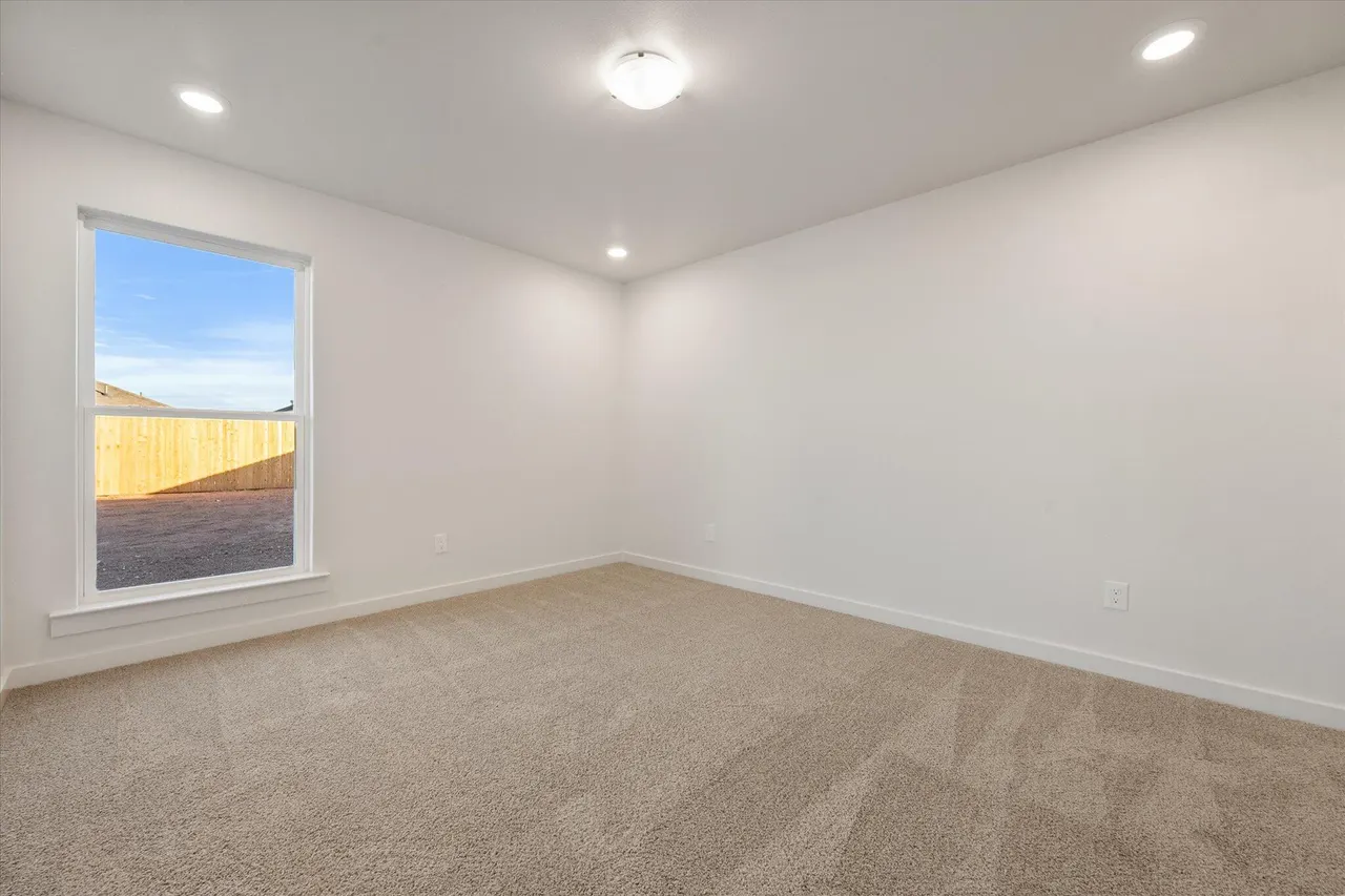 Photo 12 — 6313 Volney Avenue, Lubbock, TX 79407