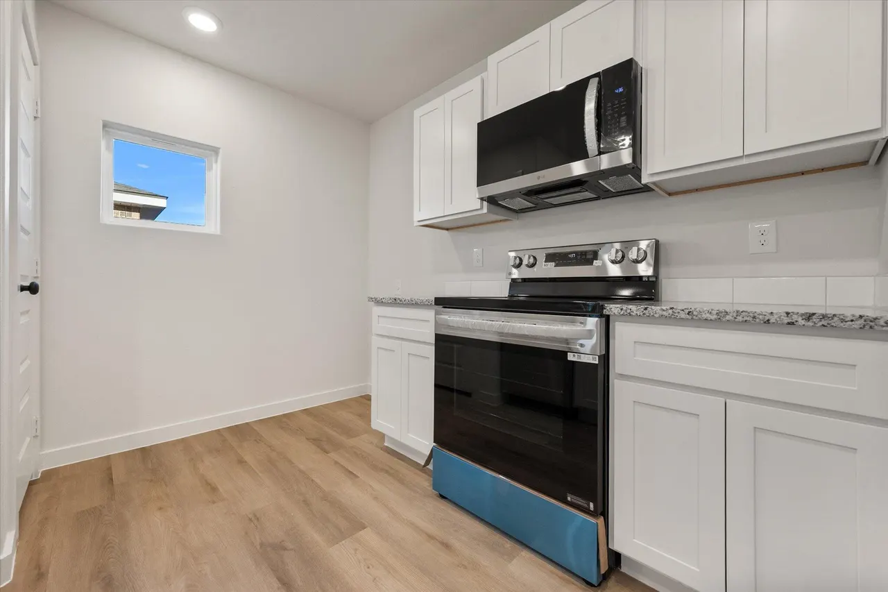 Photo 11 — 6313 Volney Avenue, Lubbock, TX 79407