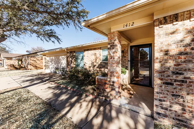 Photo 2 — 1412 Quaker Street, Slaton, TX 79364