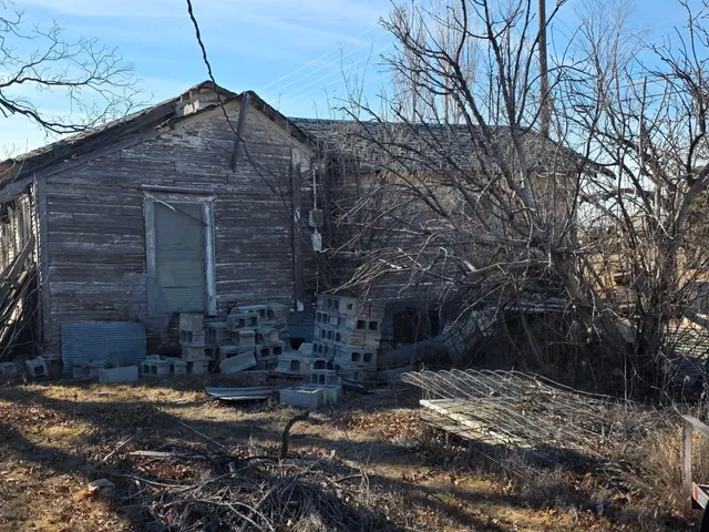 Photo 8 — 322 W Tennessee Street, Floydada, TX 79235
