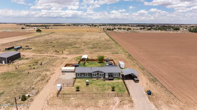 Photo 4 — 10504 County Rd 7000, Wolfforth, TX 79382