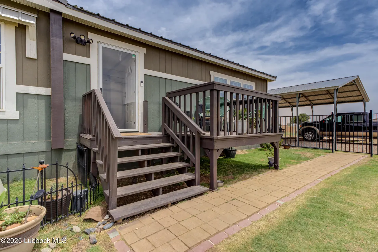 Photo 6 — 10504 County Rd 7000, Wolfforth, TX 79382