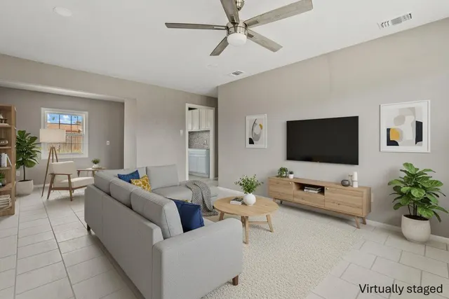 Photo 2 — 1815 E Amherst Street, Lubbock, TX 79403
