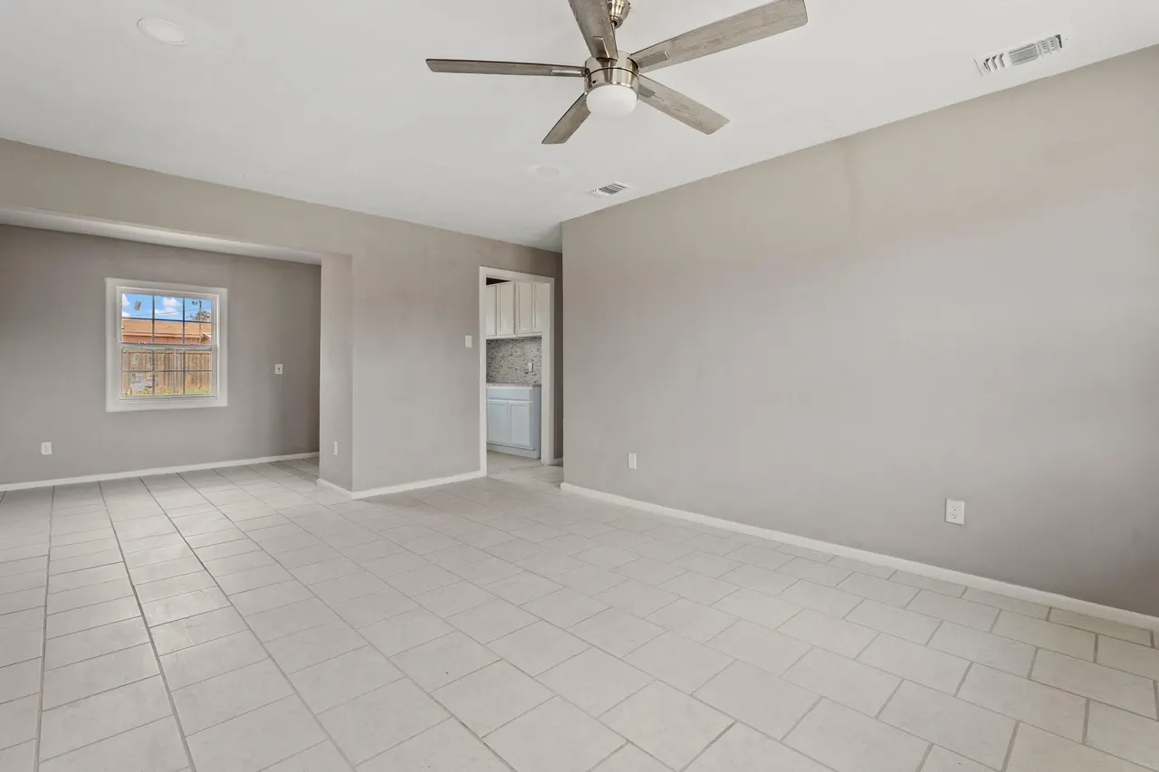 Photo 3 — 1815 E Amherst Street, Lubbock, TX 79403