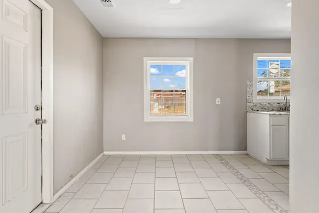 Photo 7 — 1815 E Amherst Street, Lubbock, TX 79403