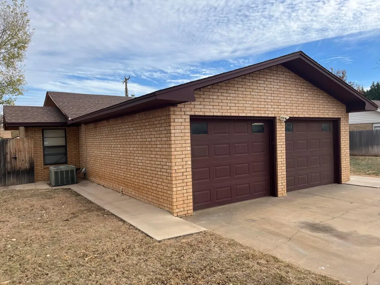 Photo 2 — 1312 Yonkers Street, Plainview, TX 79072