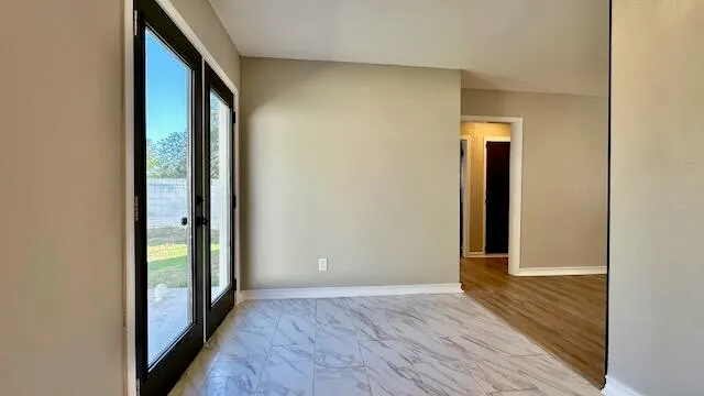 Photo 10 — 4318 31st Street, Lubbock, TX 79410