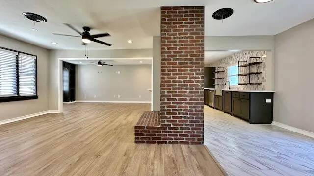 Photo 11 — 4318 31st Street, Lubbock, TX 79410