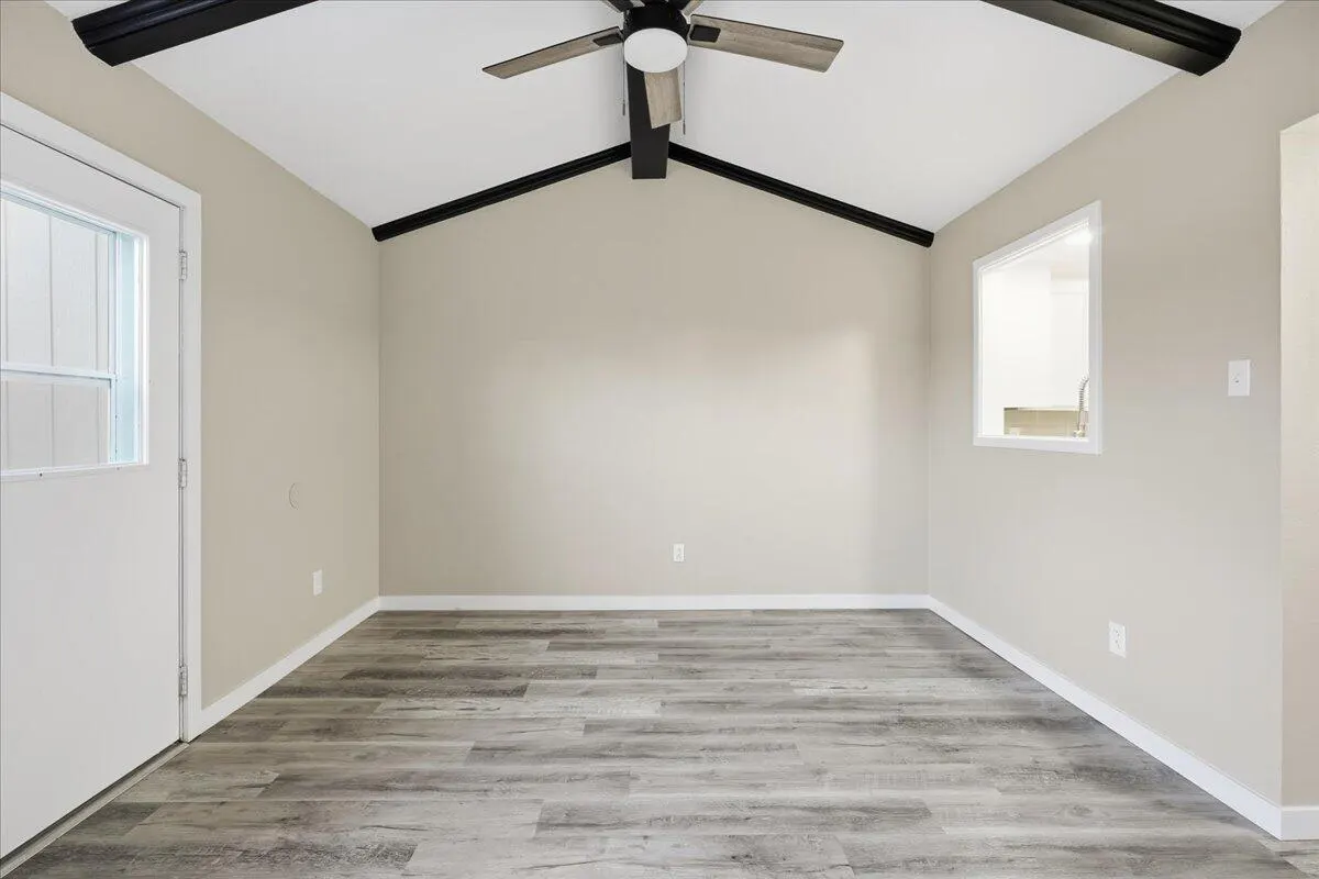 Photo 4 — 5752 38th Street, Lubbock, TX 79407