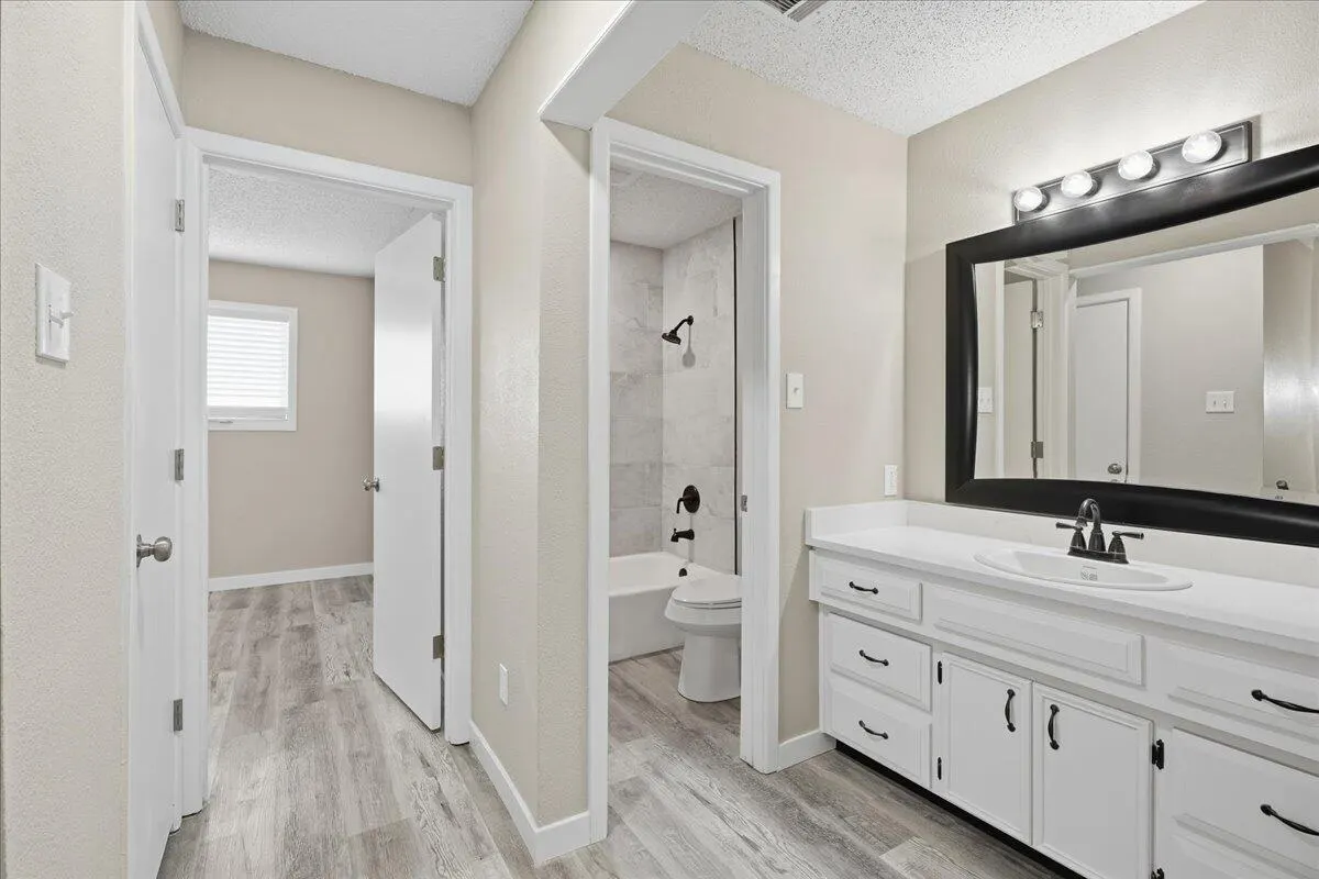 Photo 14 — 5752 38th Street, Lubbock, TX 79407