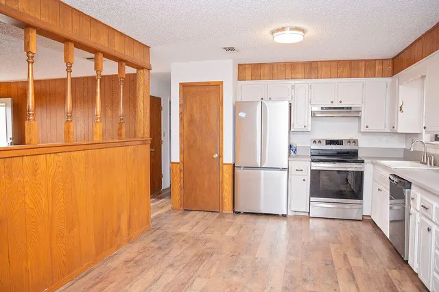 Photo 6 — 520 W 8th Street, Denver City, TX 79323