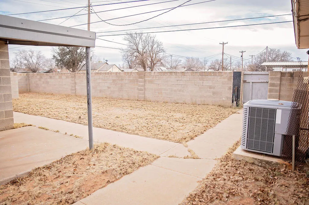 Photo 22 — 520 W 8th Street, Denver City, TX 79323