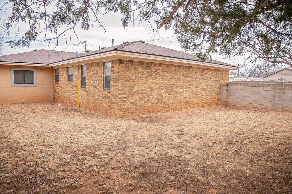 Photo 26 — 520 W 8th Street, Denver City, TX 79323