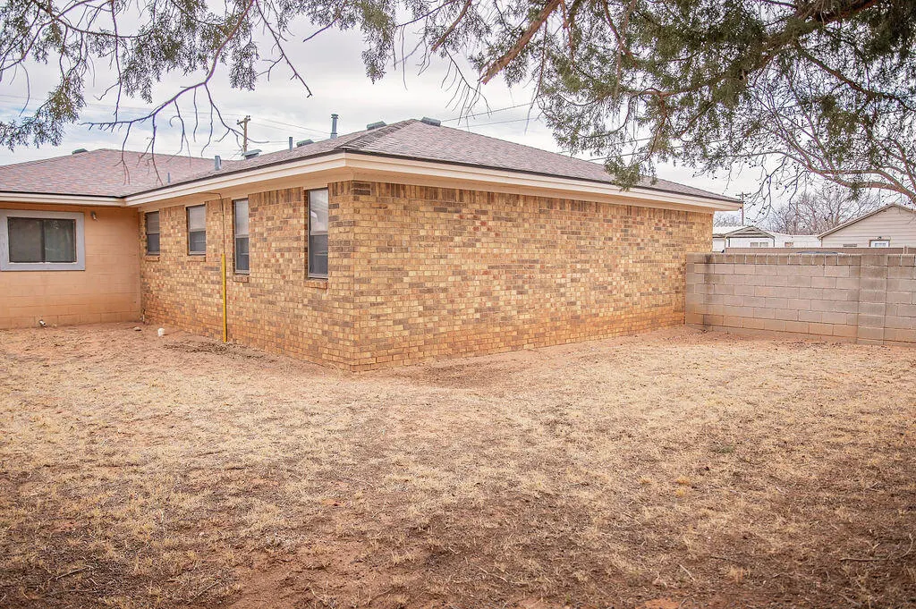 Photo 29 — 520 W 8th Street, Denver City, TX 79323