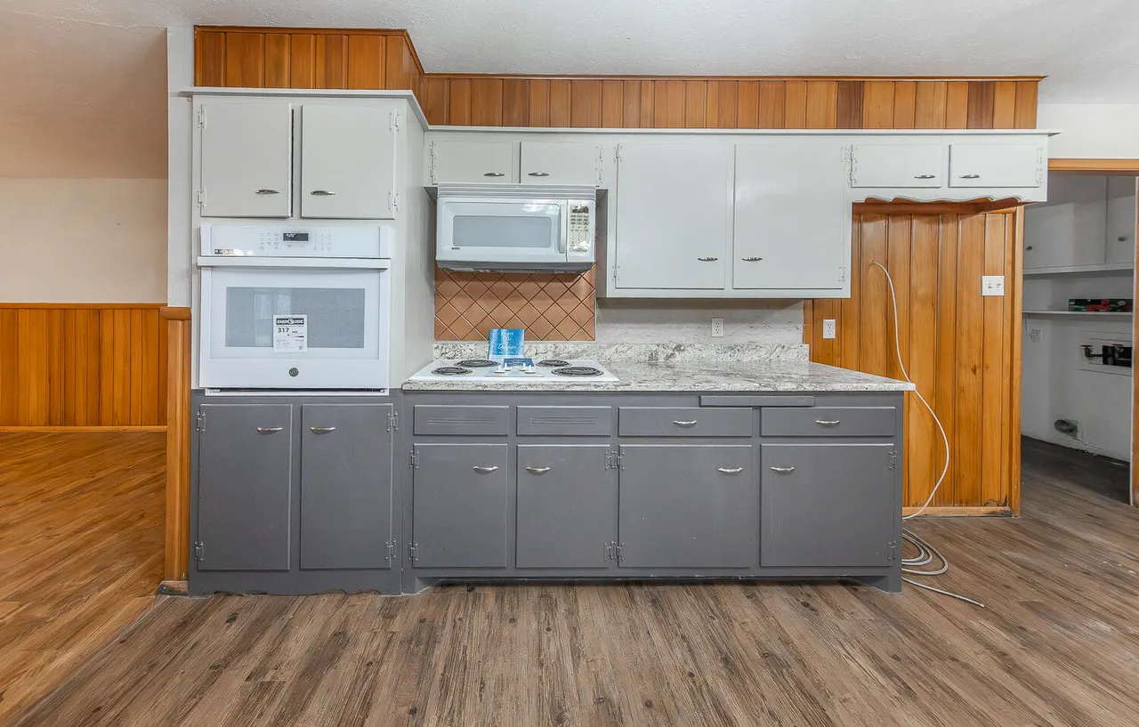 Photo 6 — 2310 61st Street, Lubbock, TX 79412