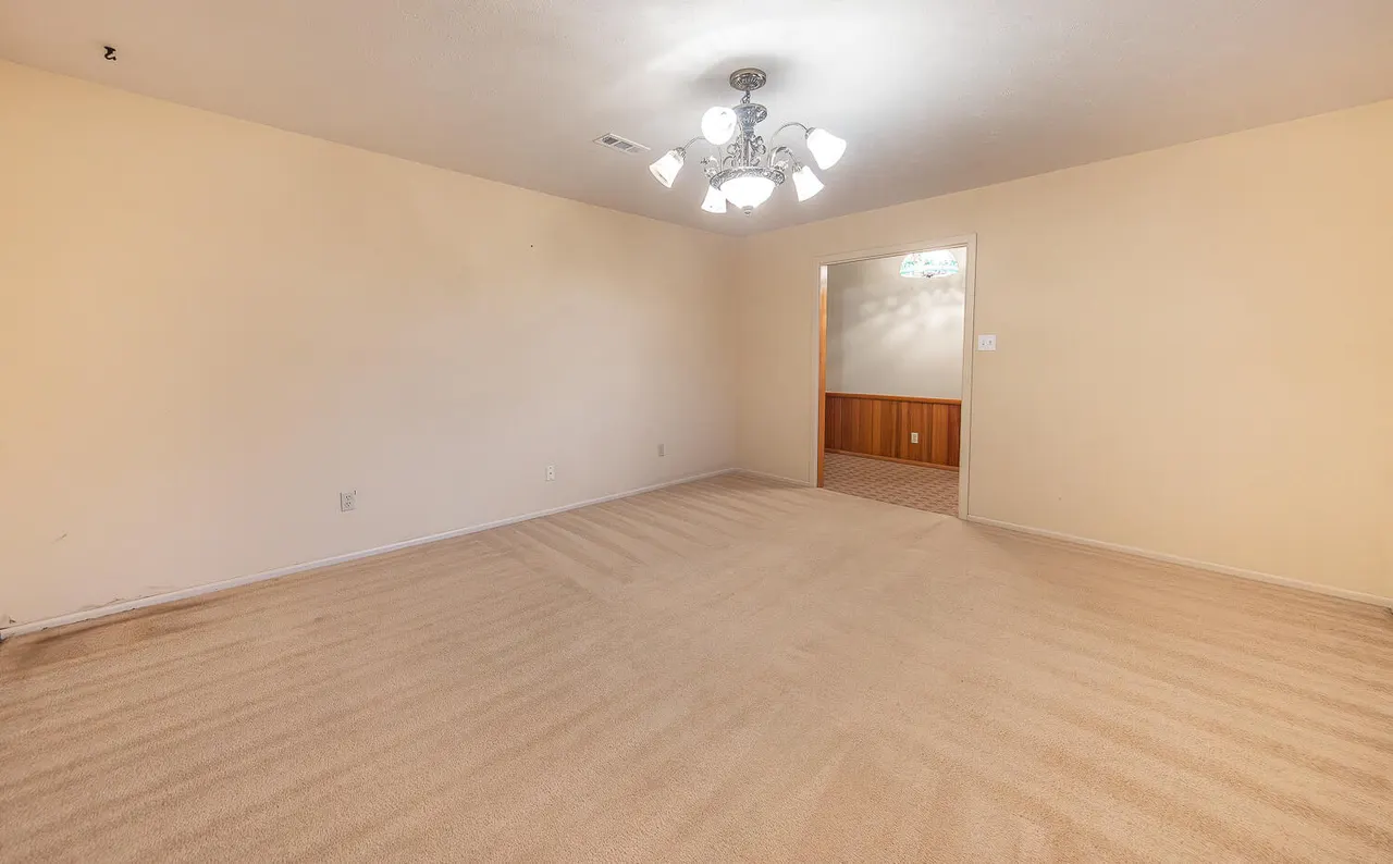 Photo 11 — 2310 61st Street, Lubbock, TX 79412