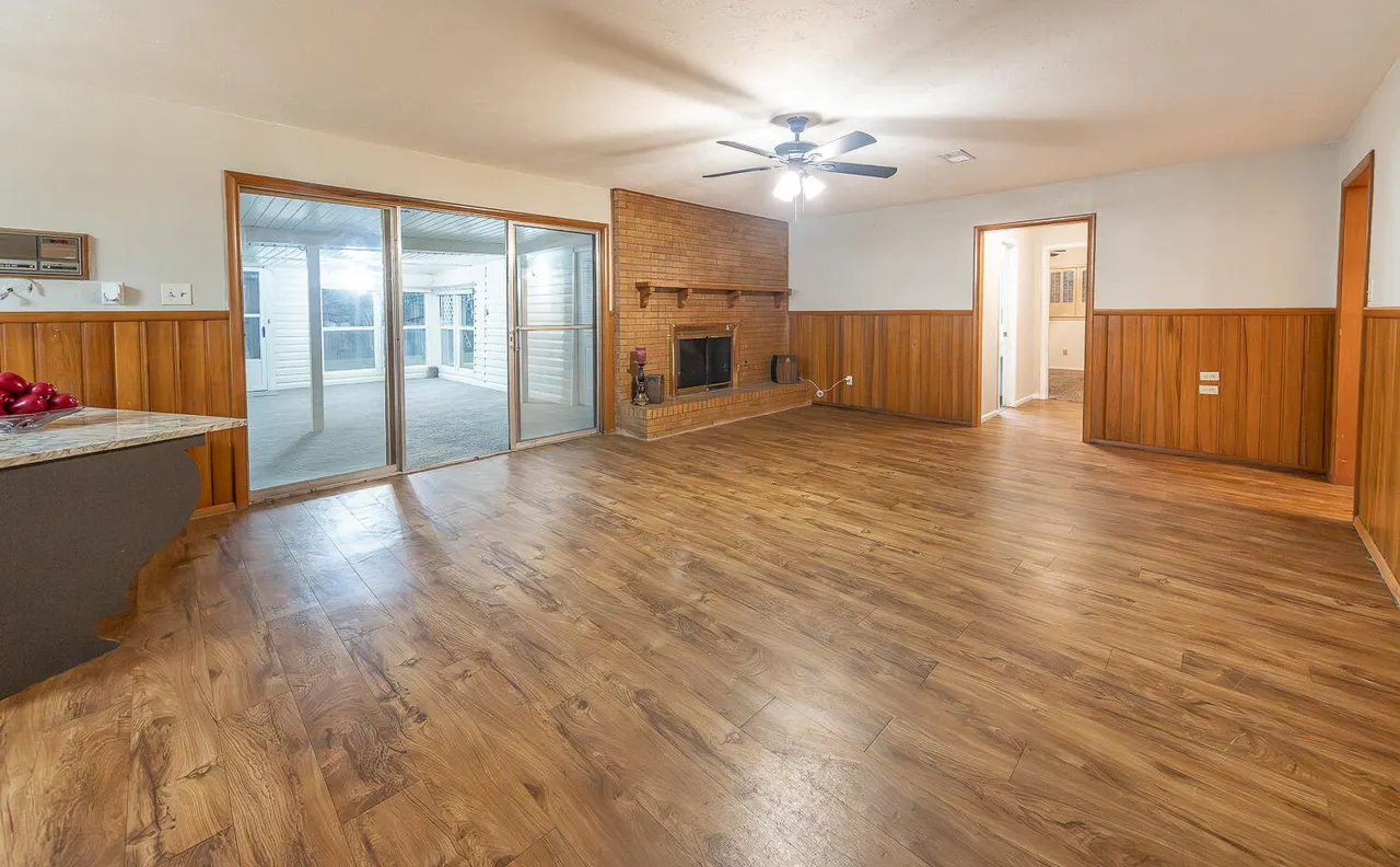Photo 13 — 2310 61st Street, Lubbock, TX 79412