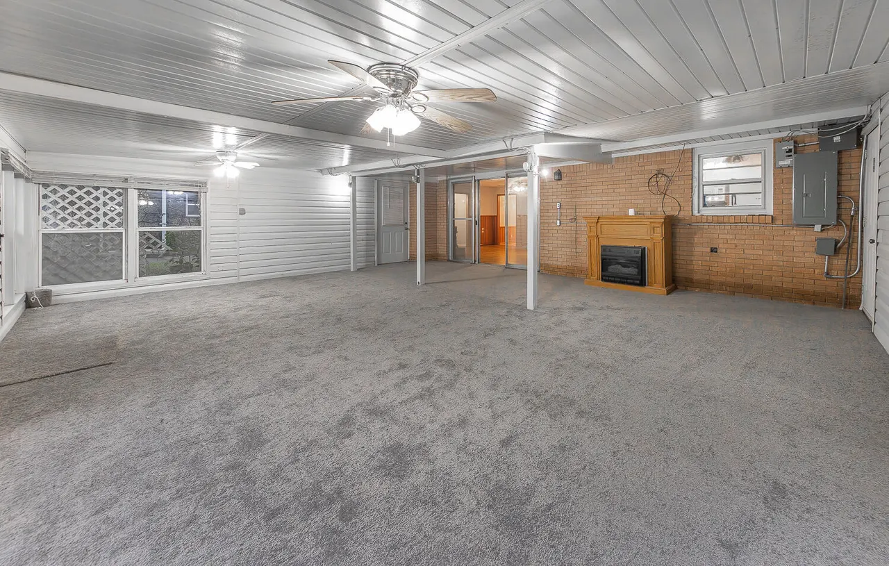 Photo 16 — 2310 61st Street, Lubbock, TX 79412