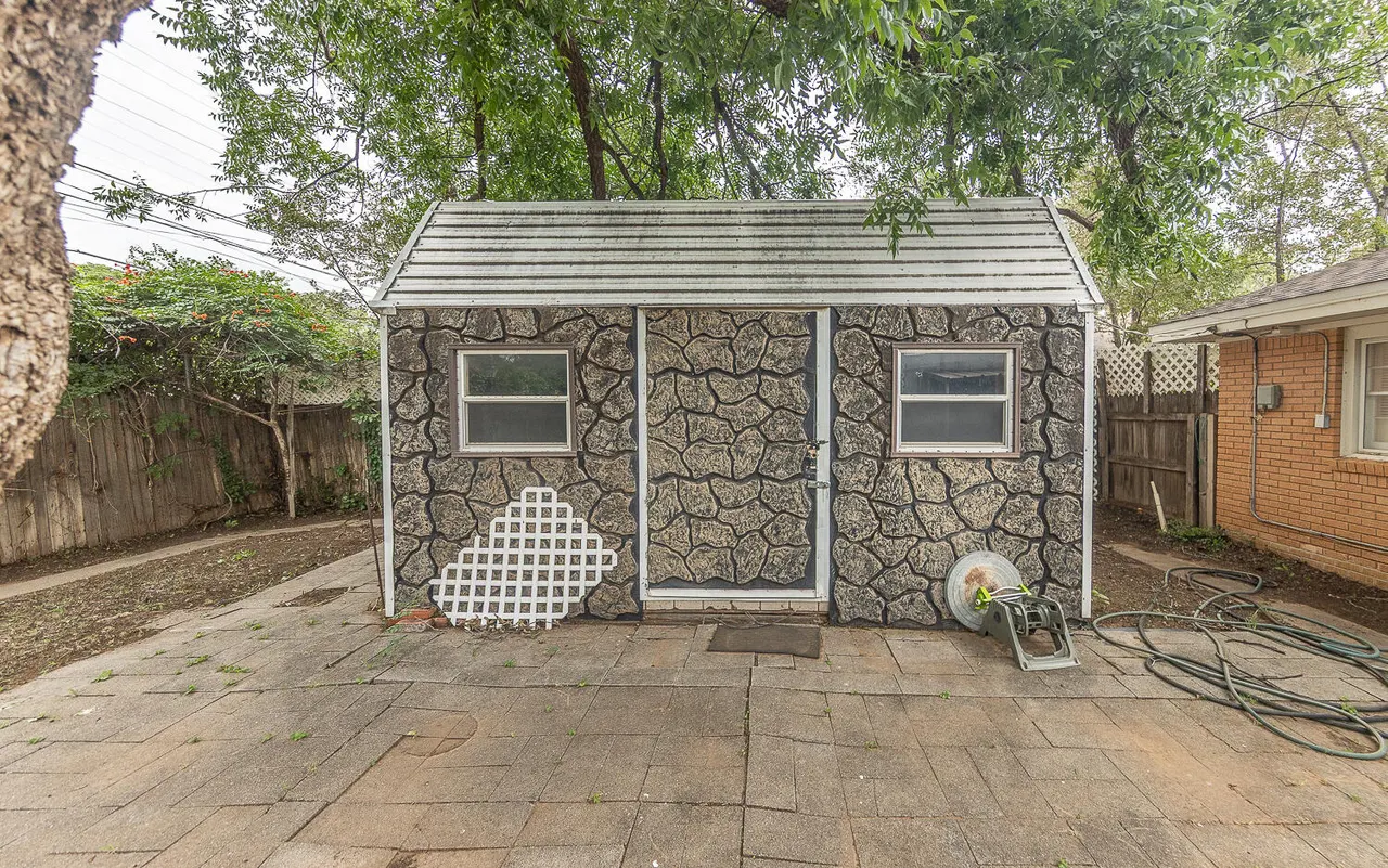 Photo 32 — 2310 61st Street, Lubbock, TX 79412