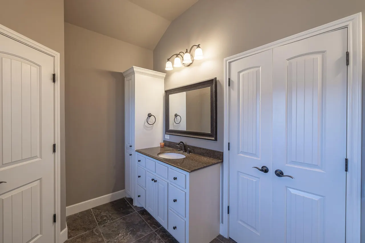 Photo 15 — 527 Avenue T, Shallowater, TX 79363