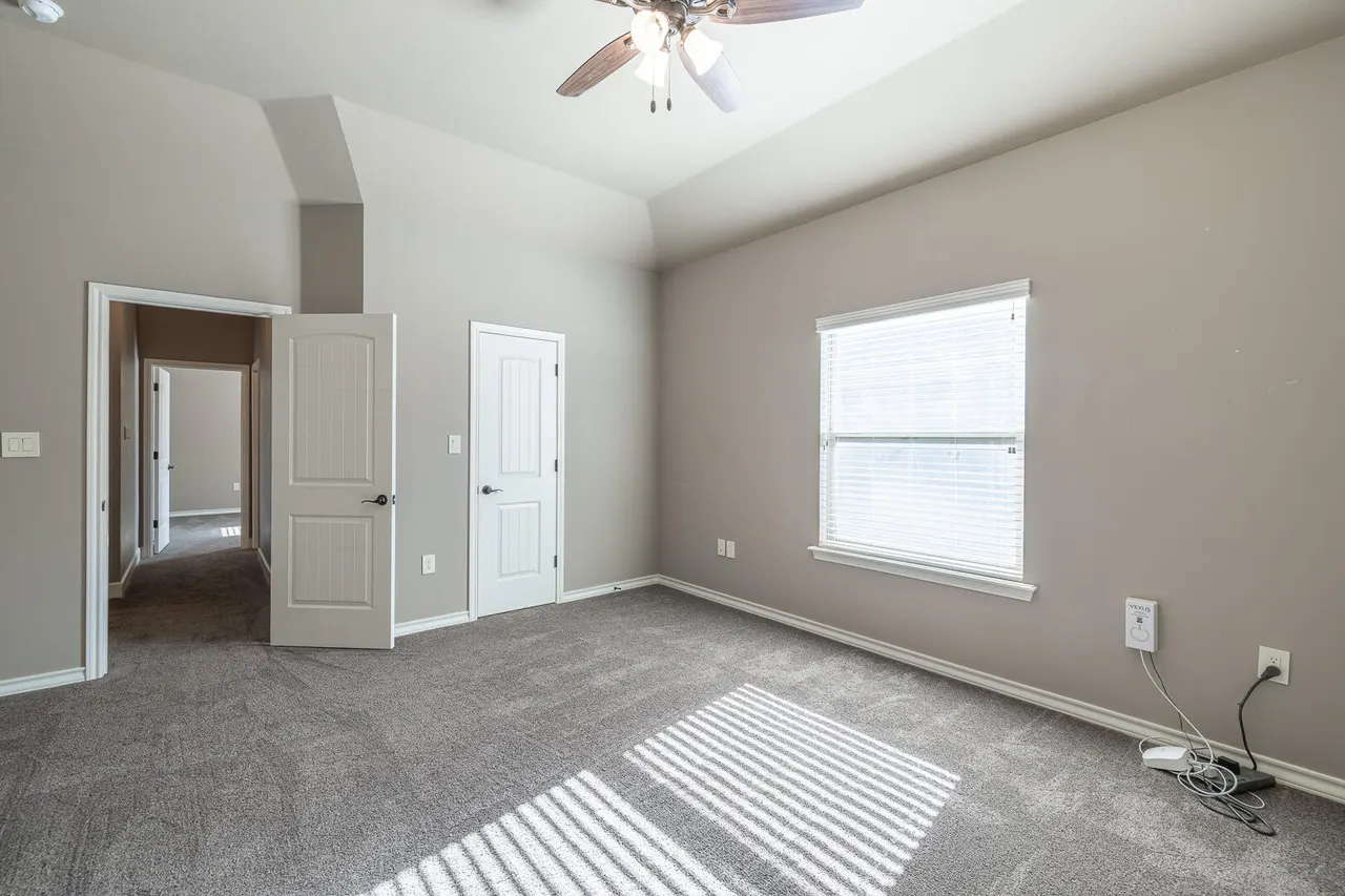 Photo 36 — 527 Avenue T, Shallowater, TX 79363