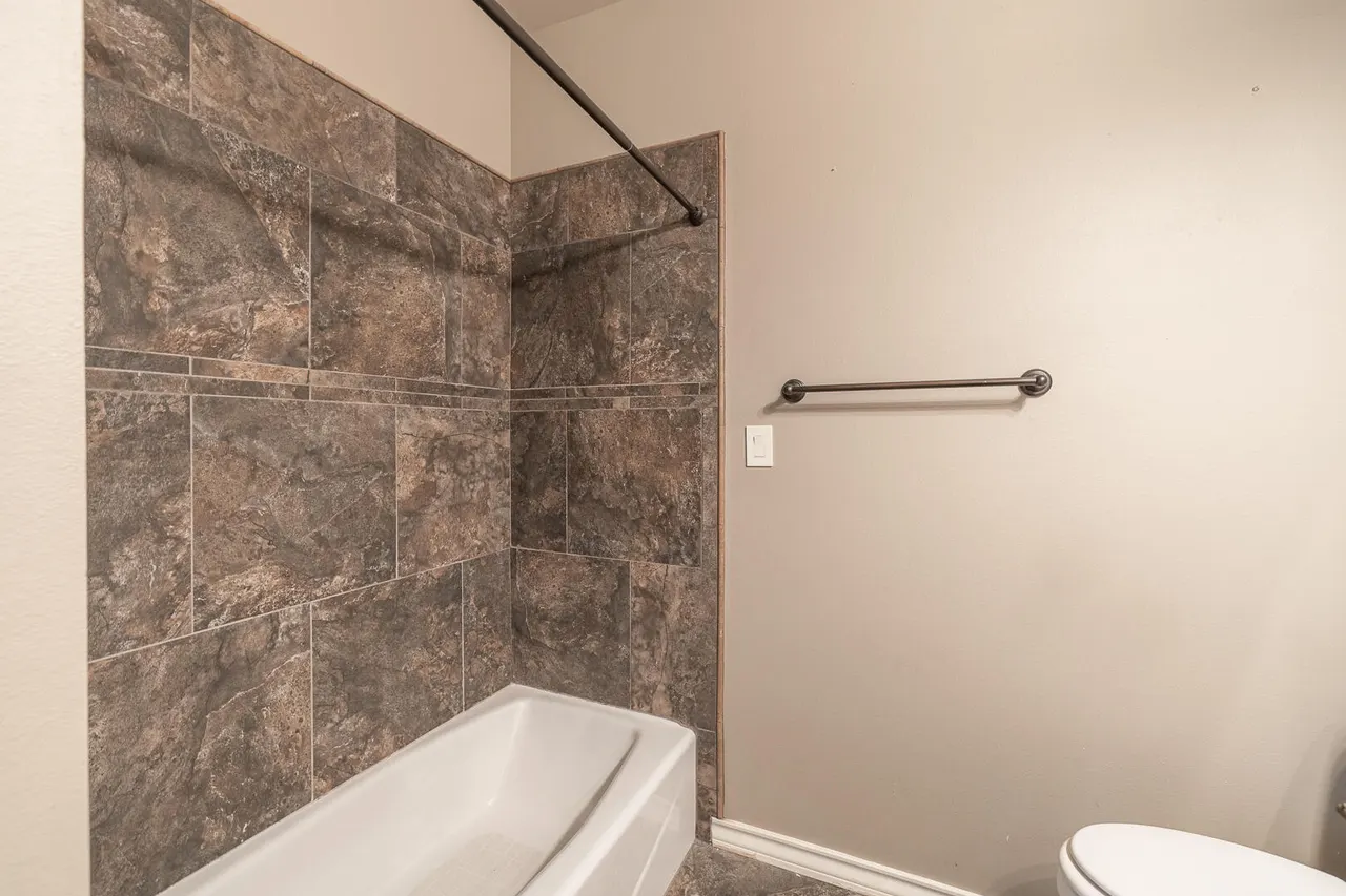 Photo 39 — 527 Avenue T, Shallowater, TX 79363