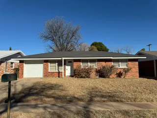 Sold home at 413 E Elm Street