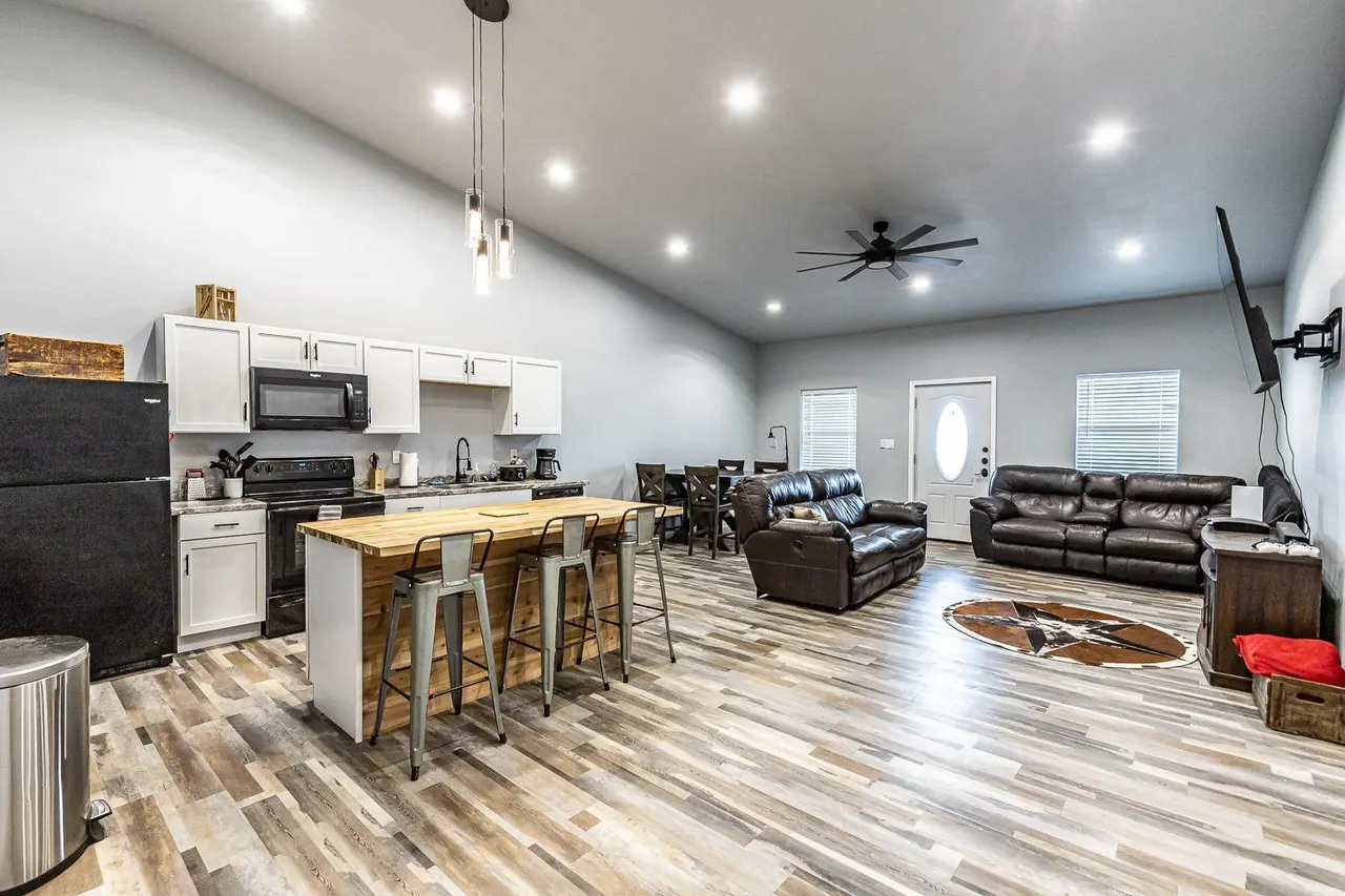 Photo 5 — 1625 County Rd 7340, Lubbock, TX 79423