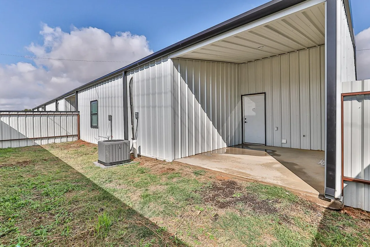 Photo 25 — 1625 County Rd 7340, Lubbock, TX 79423