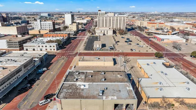 Photo 6 — 1413 Texas Avenue, Lubbock, TX 79401