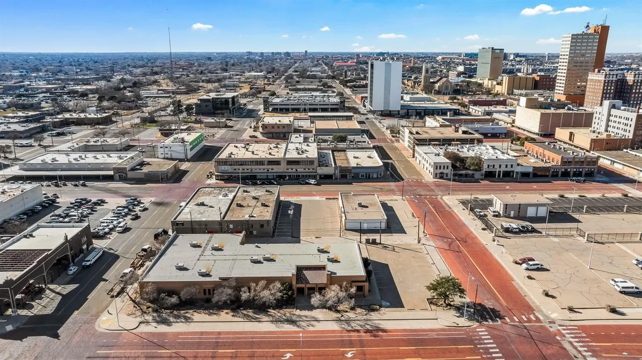 Photo 9 — 1413 Texas Avenue, Lubbock, TX 79401