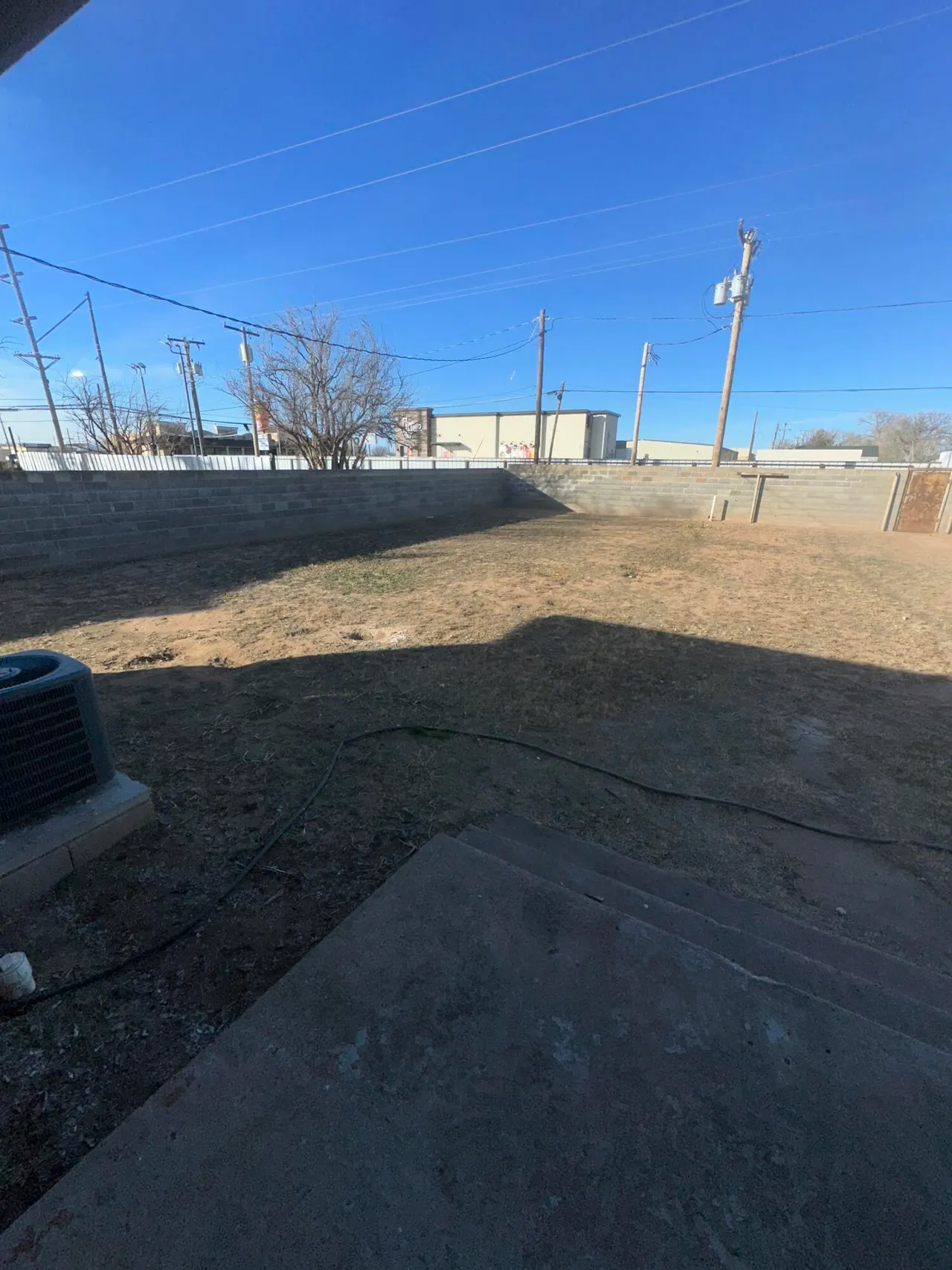 Photo 13 — 107 Cypress Street, Levelland, TX 79336