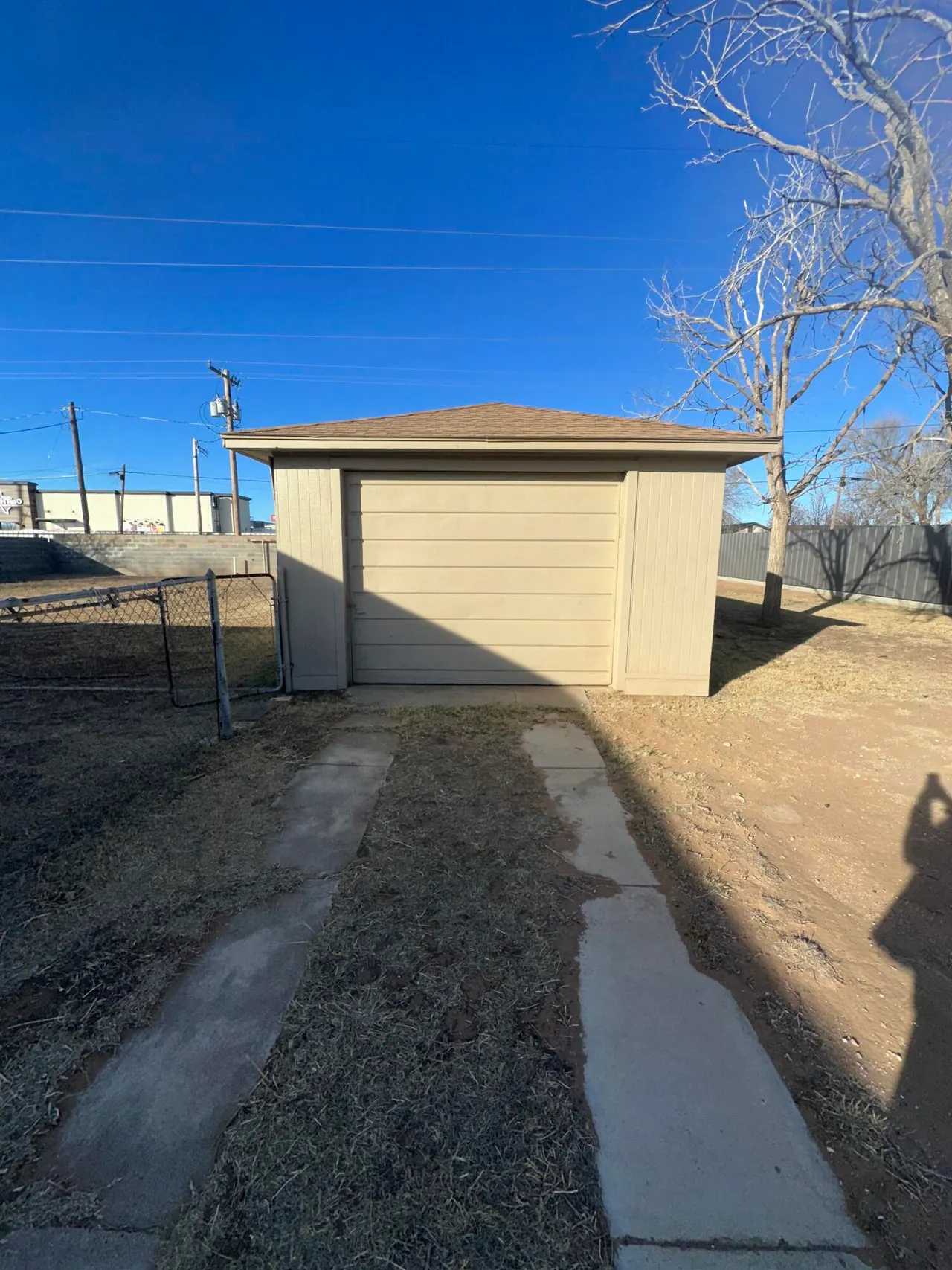 Photo 16 — 107 Cypress Street, Levelland, TX 79336