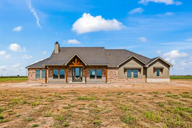 Front exterior — 1214 W Hardin, Lubbock, TX 79403