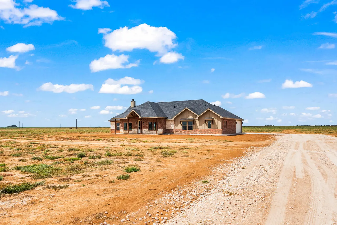 Photo 2 — 7205 E F M 41, Slaton, TX 79364